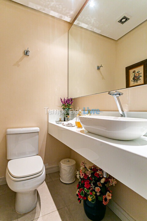 Apartment for vacation rental in Florianopolis (Jurerê Internacional)