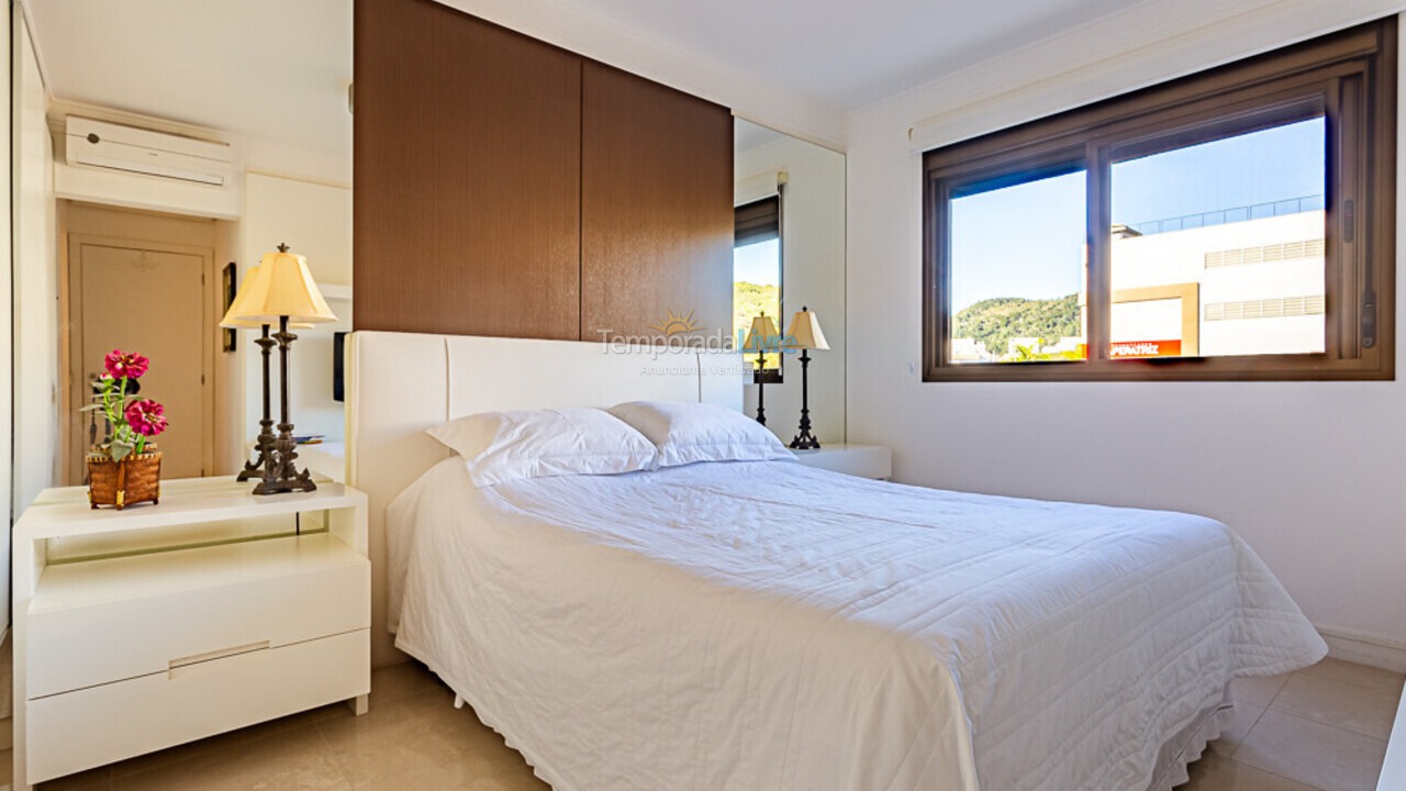 Apartment for vacation rental in Florianopolis (Jurerê Internacional)