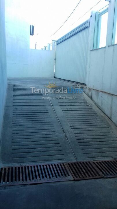 Apartamento para alquiler de vacaciones em Arraial do Cabo (Praia dos Anjos)