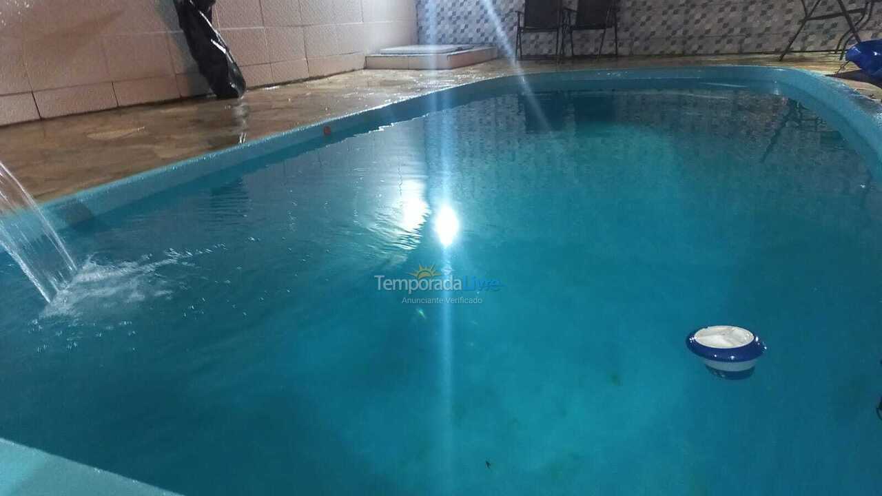 Chácara / sítio para aluguel de temporada em São Paulo (Jardim Alviverde)