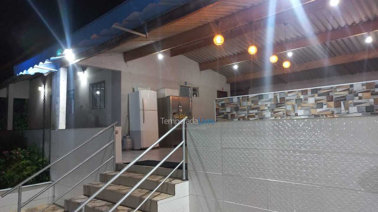 Chácara / sítio para aluguel de temporada em São Paulo (Jardim Alviverde)