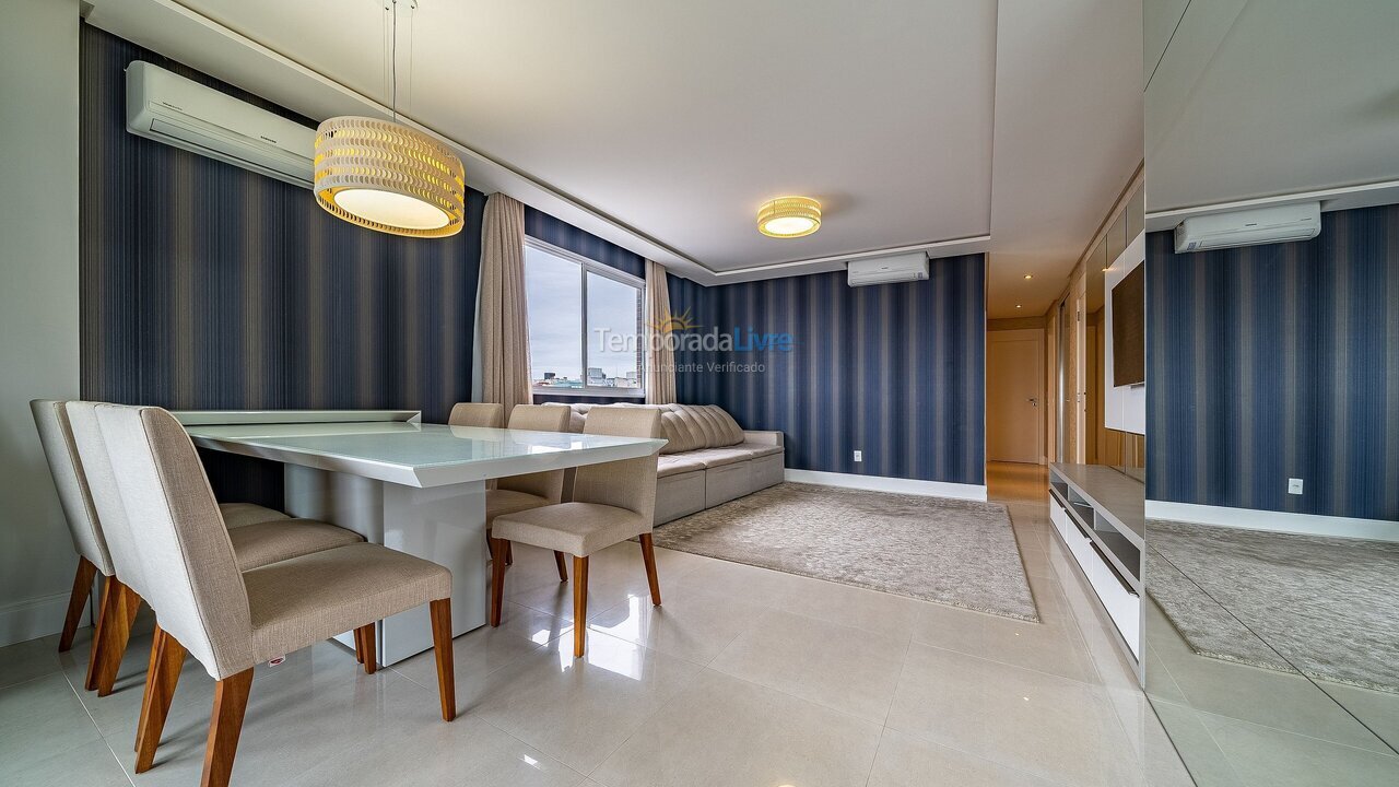 Apartment for vacation rental in Bombinhas (Praia de Bombas)