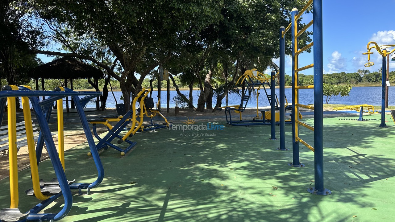 Casa para alquiler de vacaciones em Camaçari (Praia de Guarajuba)