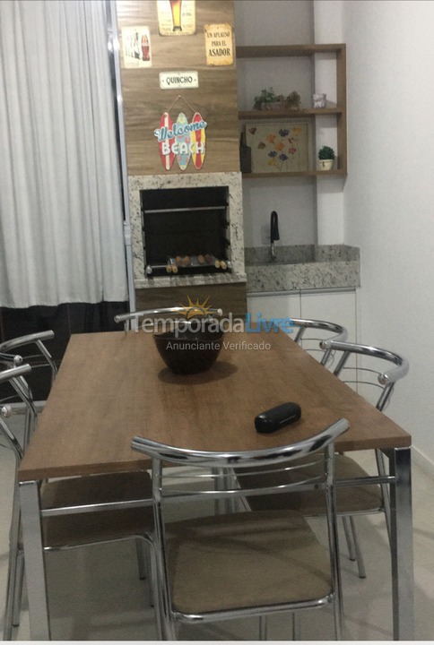Apartamento para alquiler de vacaciones em Governador Celso Ramos (Praia de Palmas)
