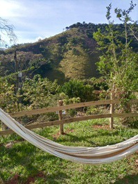 Lindo sítio entre secretário e Sebollas