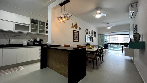 Apartamento pé na areia 05 pessoas impecável, Riviera de São Lourenço