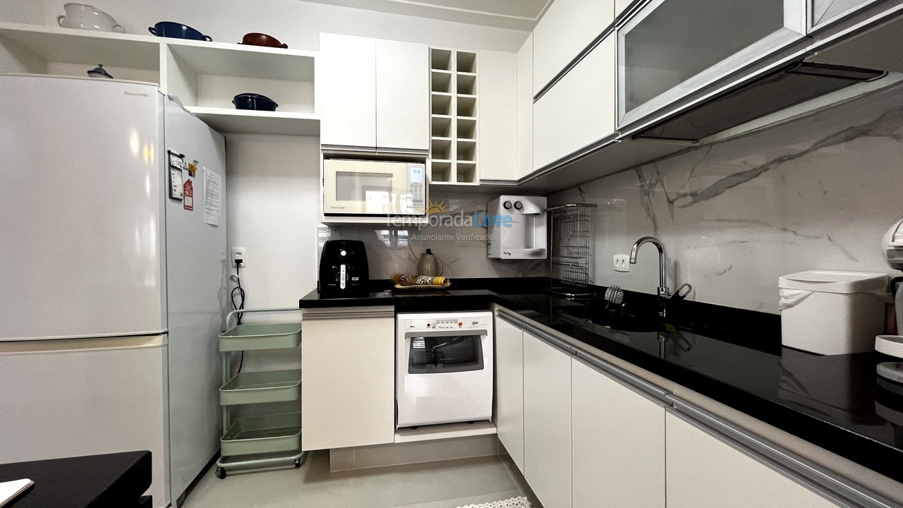 Apartamento para aluguel de temporada em Bertioga (Riviera de São Lourenço)