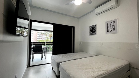 Apartamento pé na areia 05 pessoas impecável, Riviera de São Lourenço