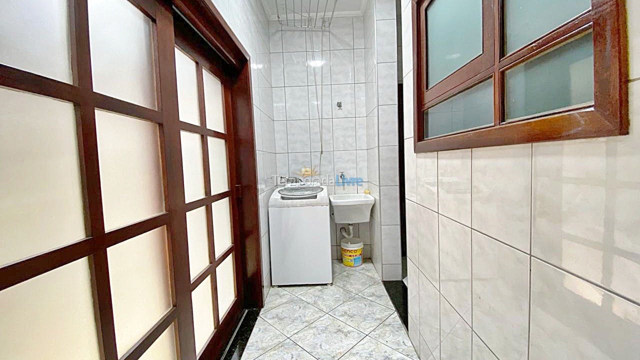 House for vacation rental in Bertioga (Praia de Guaratuba)