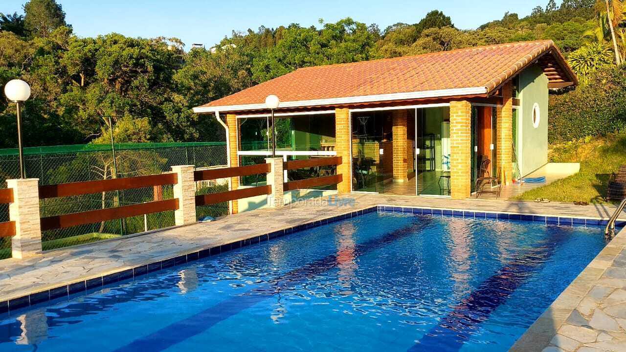 Granja para alquiler de vacaciones em Mairinque (Condomínio Porta do Sol)