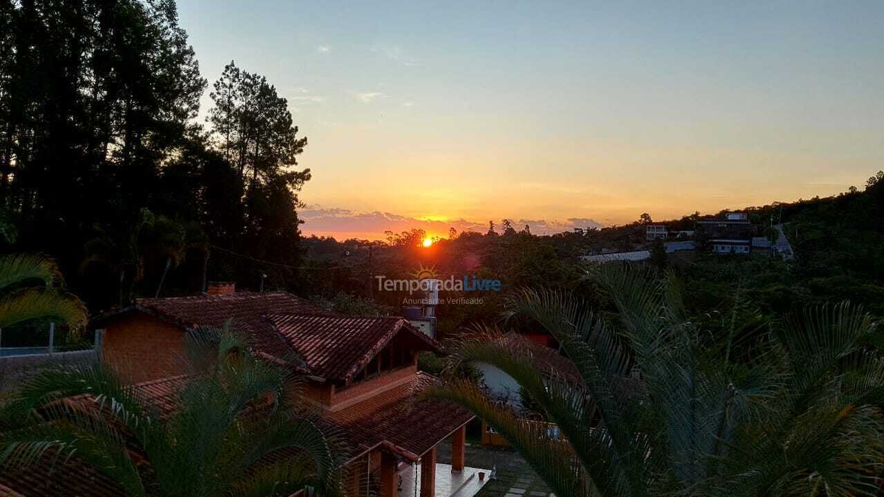 Granja para alquiler de vacaciones em Mairinque (Condomínio Porta do Sol)