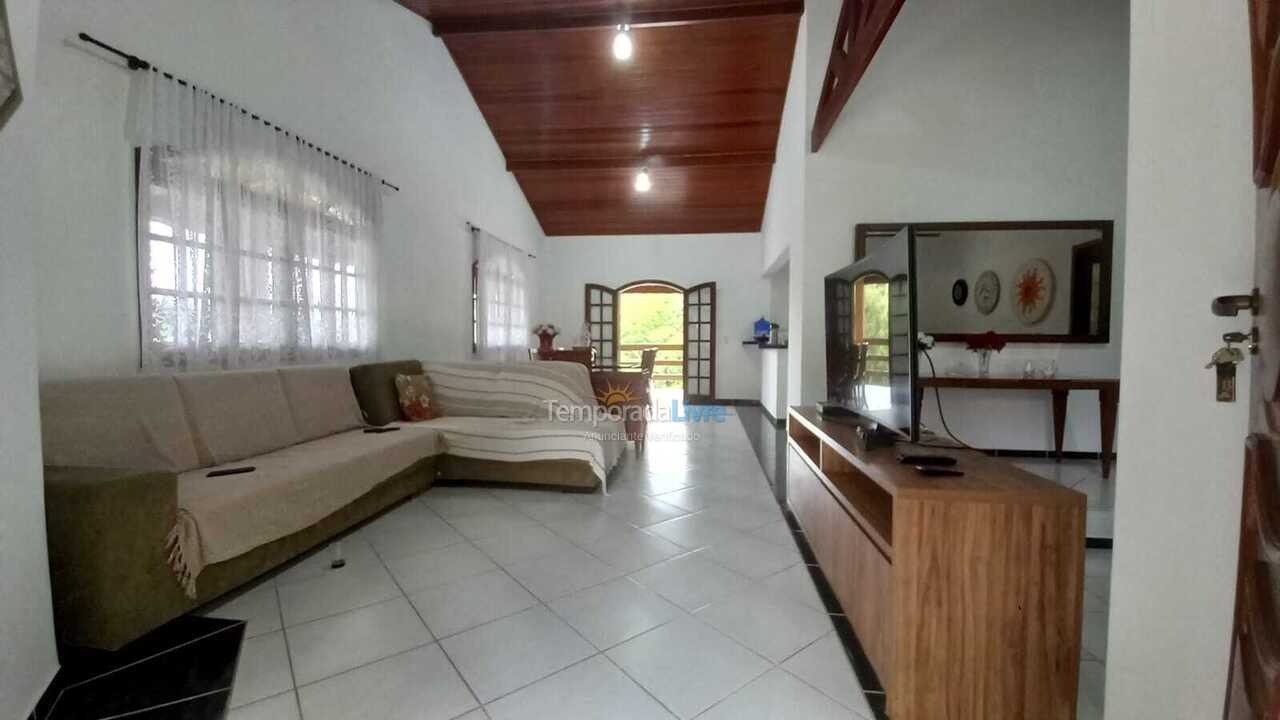 Granja para alquiler de vacaciones em Mairinque (Condomínio Porta do Sol)