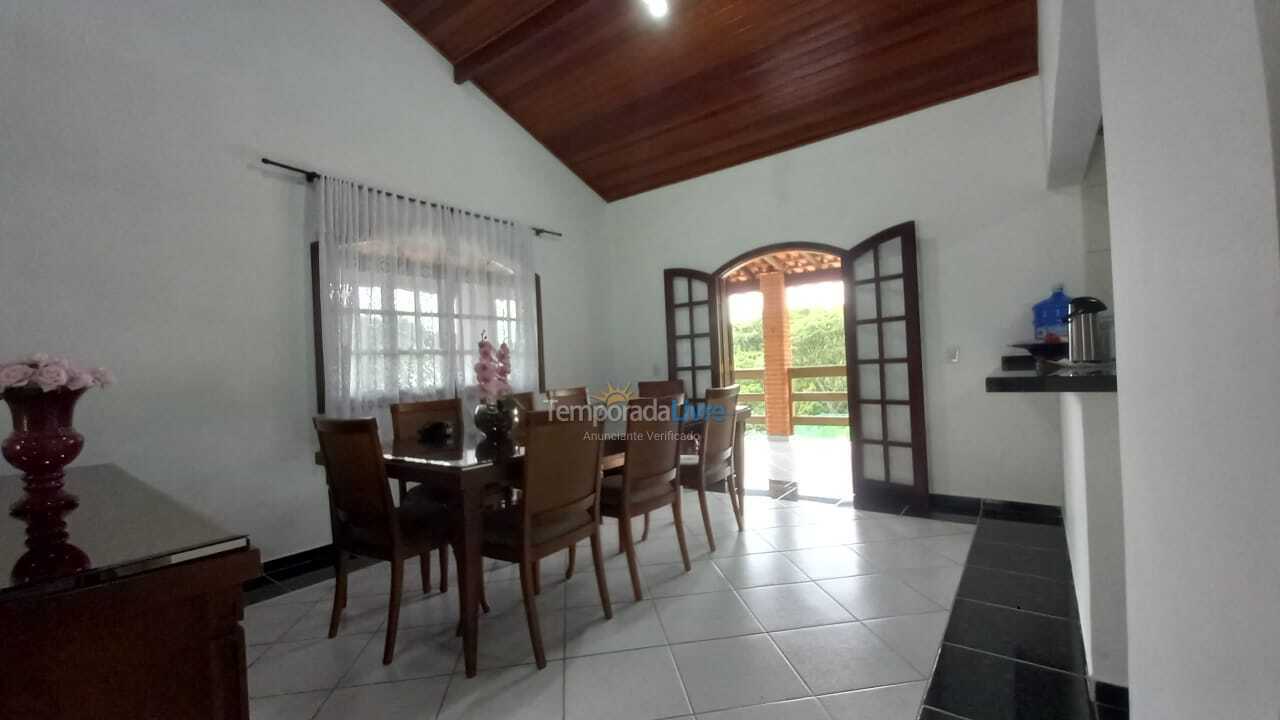 Granja para alquiler de vacaciones em Mairinque (Condomínio Porta do Sol)