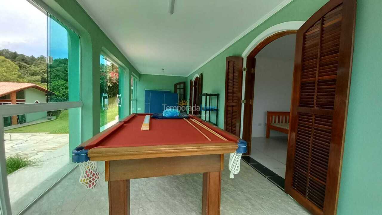 Granja para alquiler de vacaciones em Mairinque (Condomínio Porta do Sol)