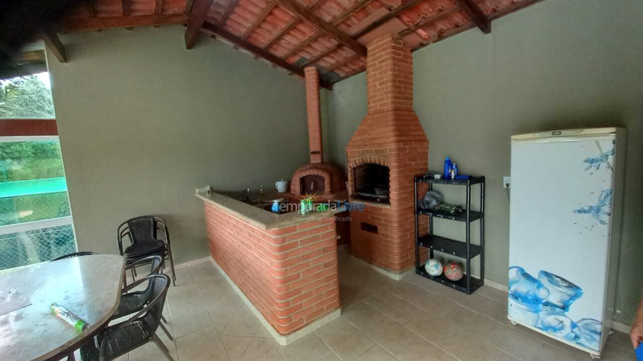 Granja para alquiler de vacaciones em Mairinque (Condomínio Porta do Sol)