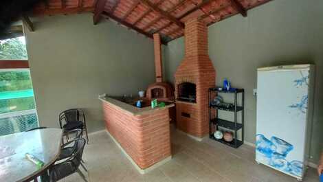 Preciosa casa de campo en alquiler en la zona residencial Porta do Sol en Mairinque - SP.