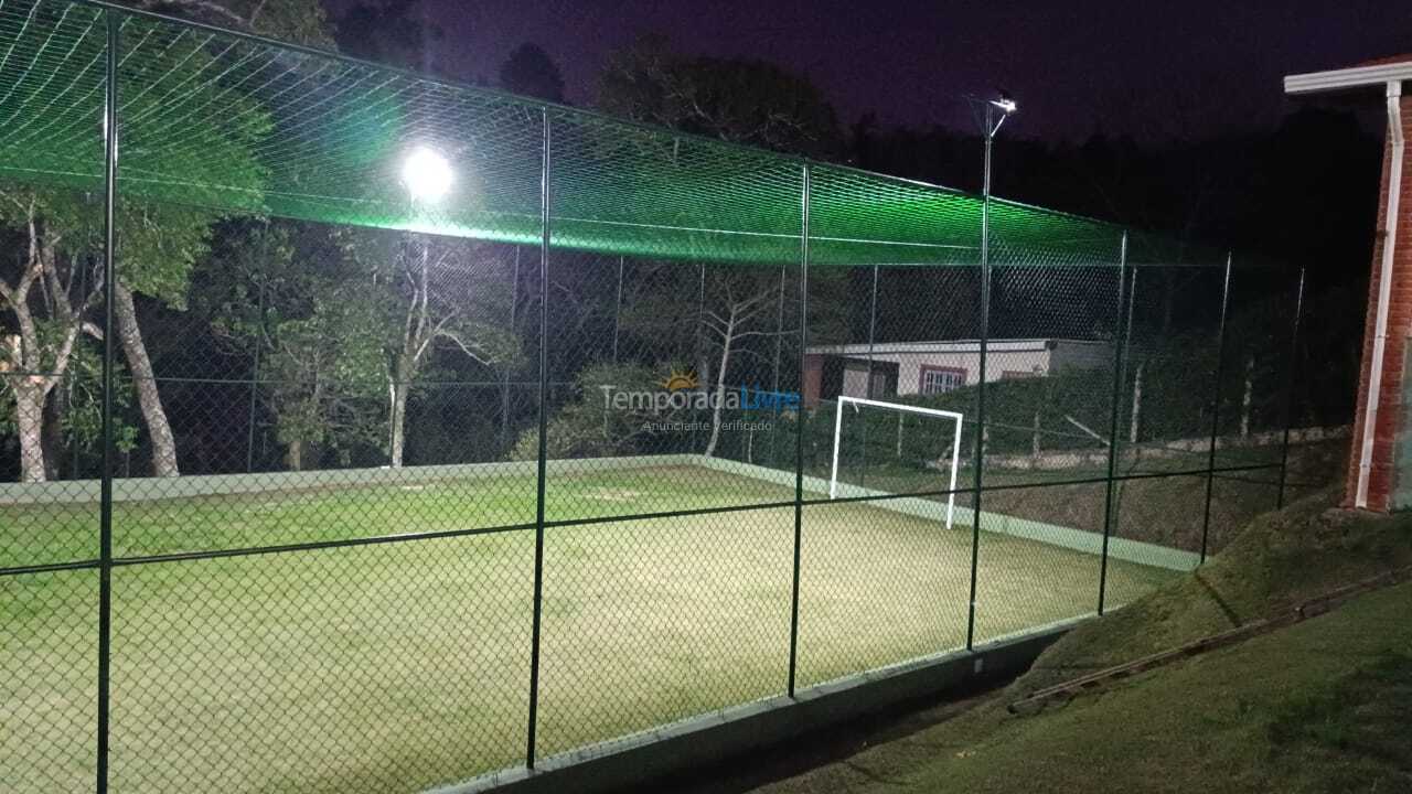 Granja para alquiler de vacaciones em Mairinque (Condomínio Porta do Sol)