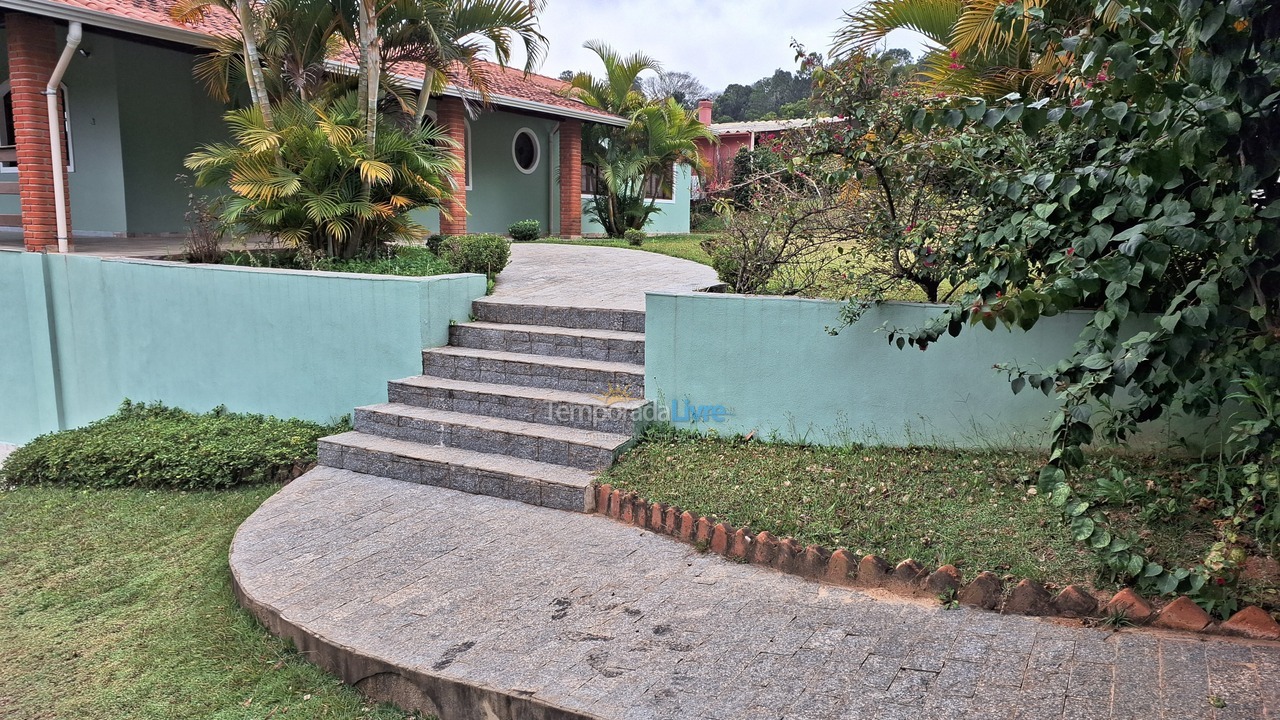 Granja para alquiler de vacaciones em Mairinque (Condomínio Porta do Sol)
