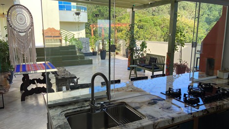 Cobertura con SPA privado y vista al mar Jurerê