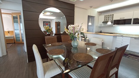 Apartamento a 100 metros del mar en Jurerê