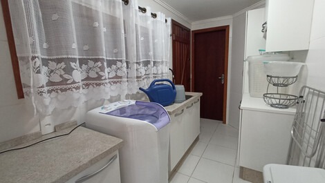 Spectacular house 200 meters from the sea Jurerê