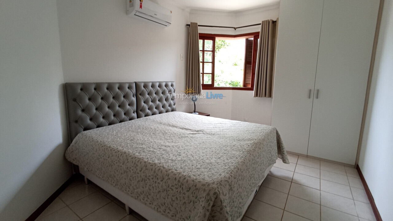 House for vacation rental in Florianopolis (Jurerê)