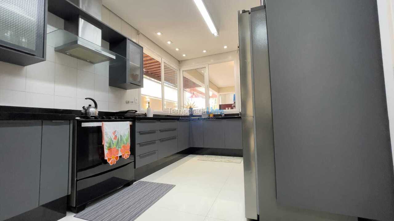 Casa para aluguel de temporada em São Sebastião (Juquehy)