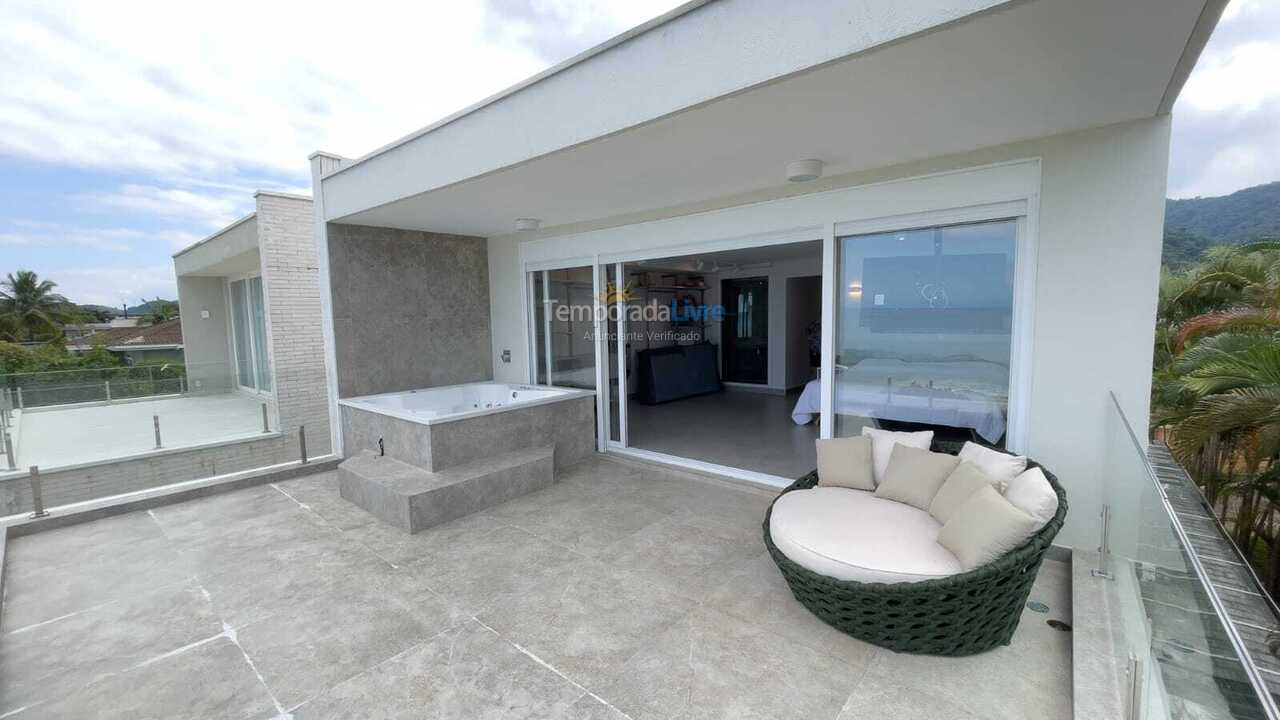 Casa para aluguel de temporada em São Sebastião (Juquehy)