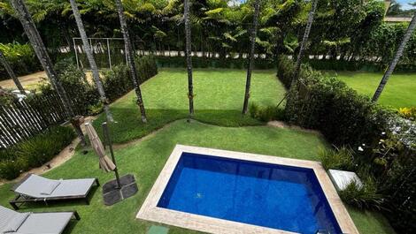 Casa deslumbrante para alugar na praia da praia da Baleia..