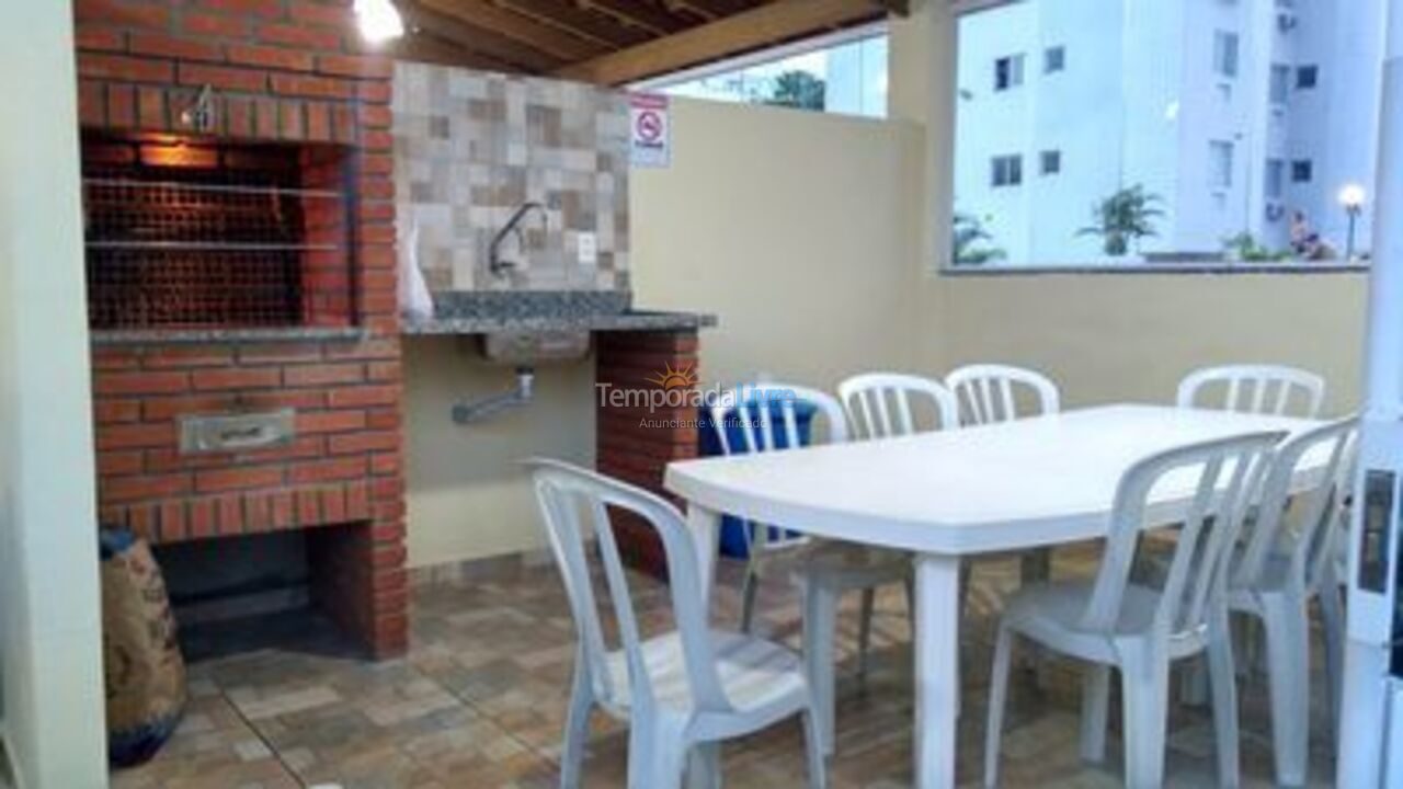 Apartment for vacation rental in Guarujá (Enseada)