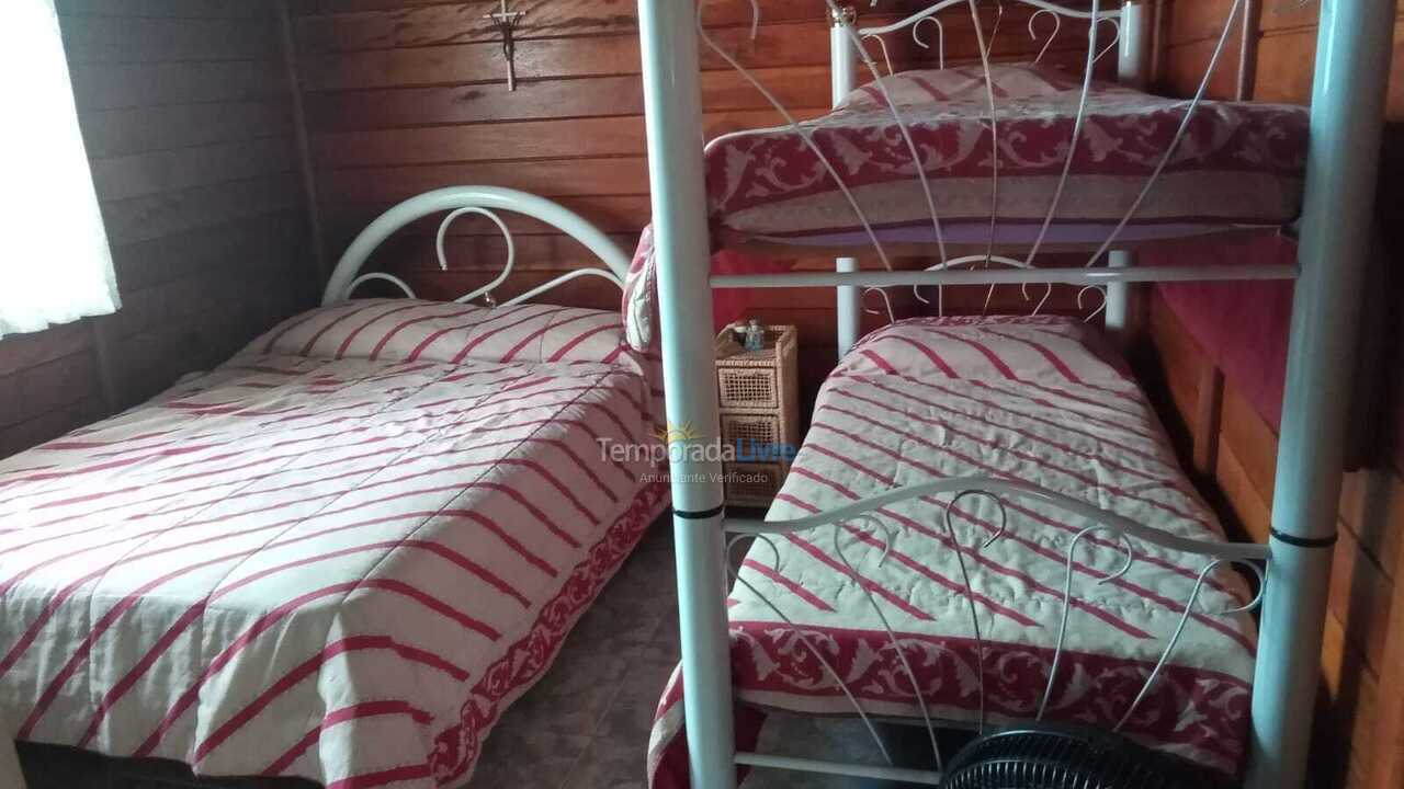 House for vacation rental in Bertioga (Condominio Morada da Praia)