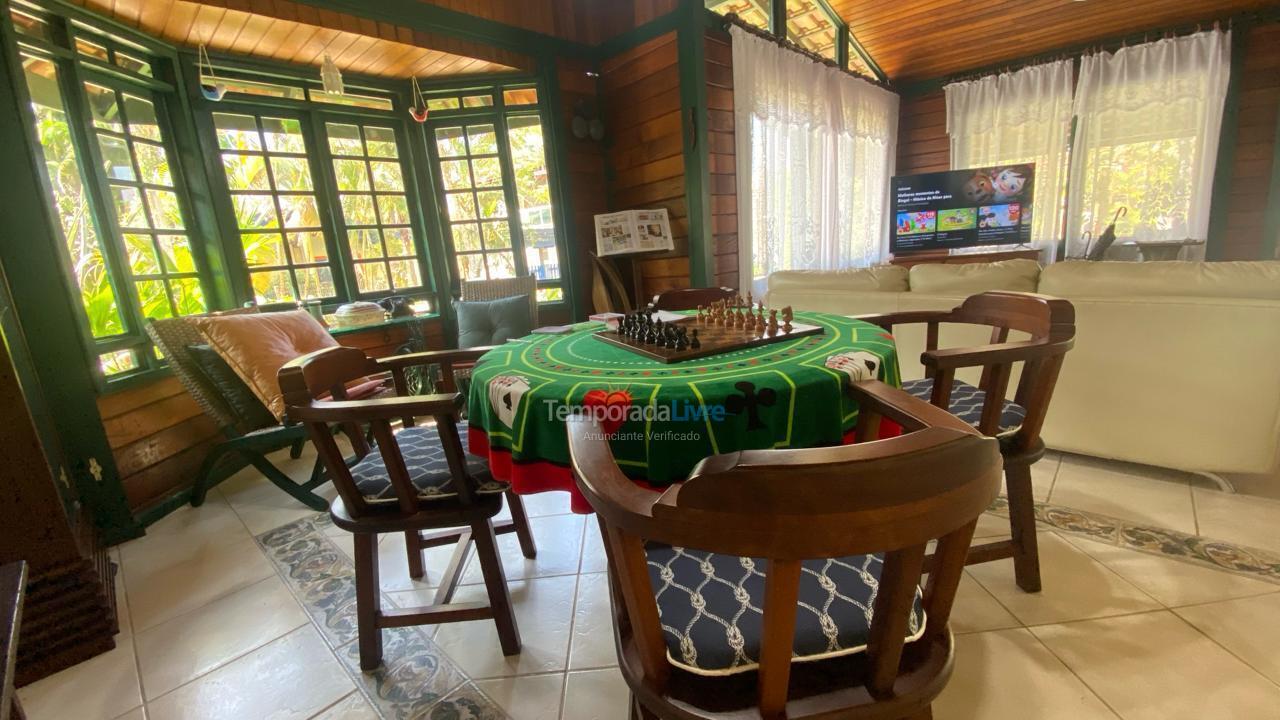 Casa para alquiler de vacaciones em Ubatuba (Horto Florestal)