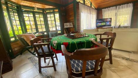 CASA CÓMODA Y SEGURA CON PISCINA EN CONDOMINIO GATE