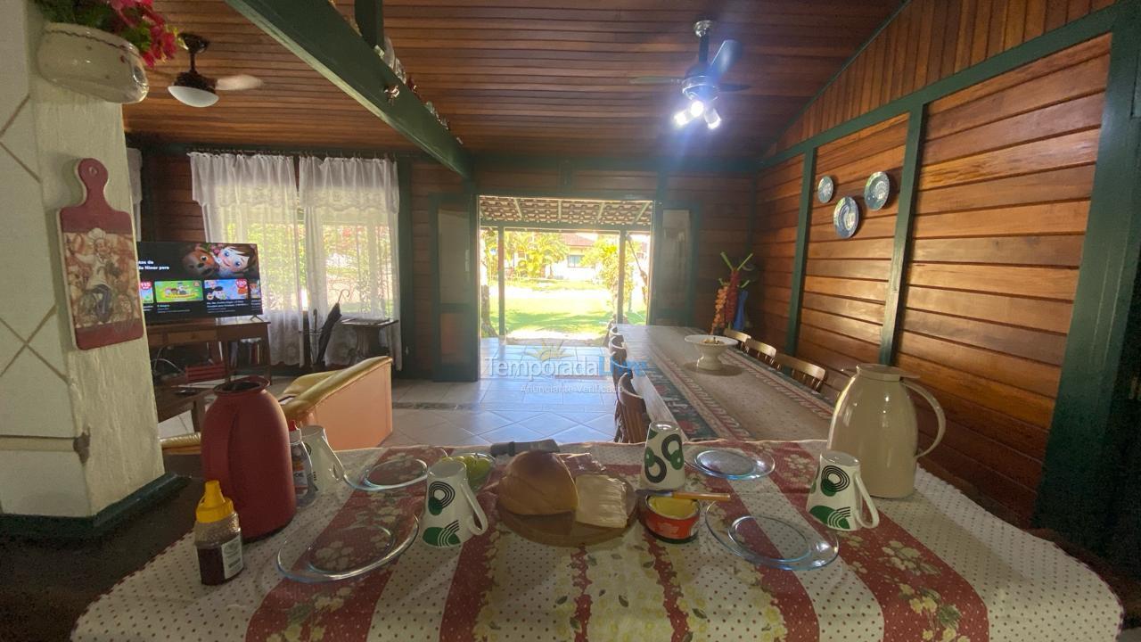 Casa para alquiler de vacaciones em Ubatuba (Horto Florestal)
