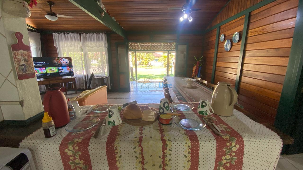 Casa para alquiler de vacaciones em Ubatuba (Horto Florestal)