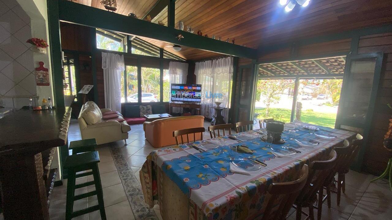 Casa para alquiler de vacaciones em Ubatuba (Horto Florestal)