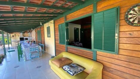 CASA CÓMODA Y SEGURA CON PISCINA EN CONDOMINIO GATE