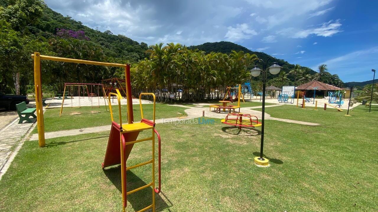 Casa para alquiler de vacaciones em Ubatuba (Horto Florestal)
