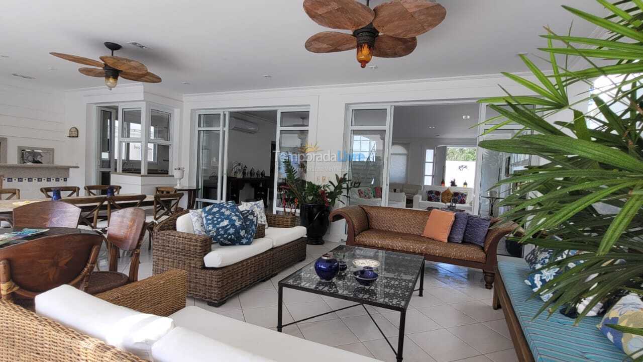 House for vacation rental in São Sebastião (Praia da Baleia)