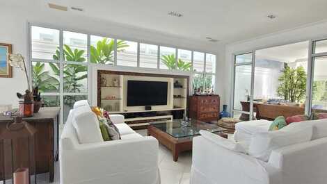 New Year's Eve Rental AVAILABLE