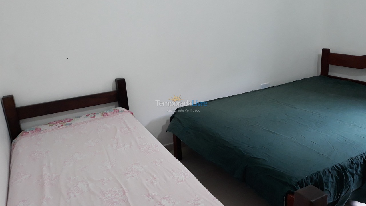 Casa para alquiler de vacaciones em Ubatuba (Praia das Toninhas)