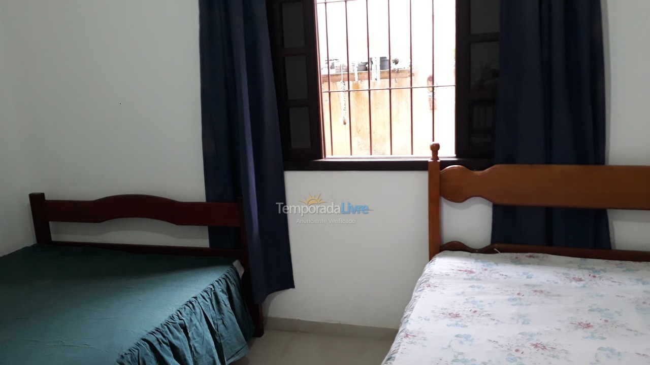 Casa para alquiler de vacaciones em Ubatuba (Praia das Toninhas)