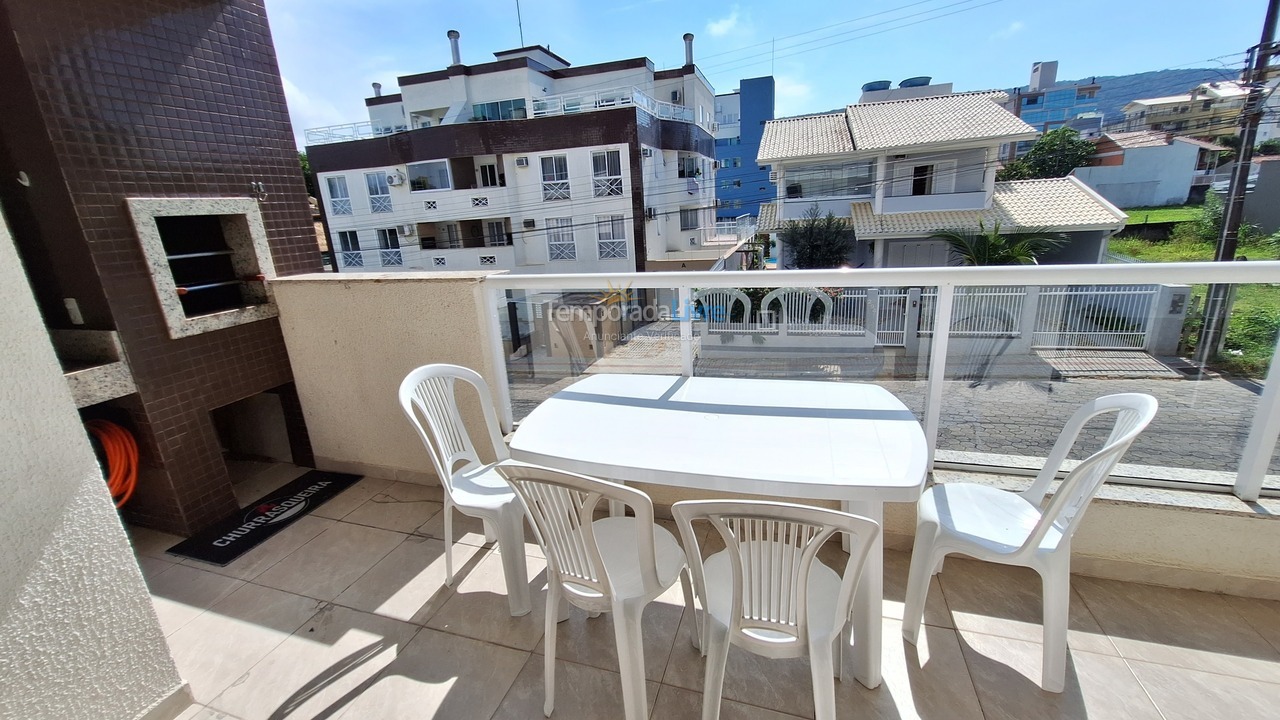 Apartamento para alquiler de vacaciones em Bombinhas (Praia de Bombas)