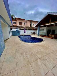 HOUSE ON THE BEACH 20 PEOPLE/COND/ADDRESS D BEACH/BERTIOGA/RIVIERA/JUQUEHY