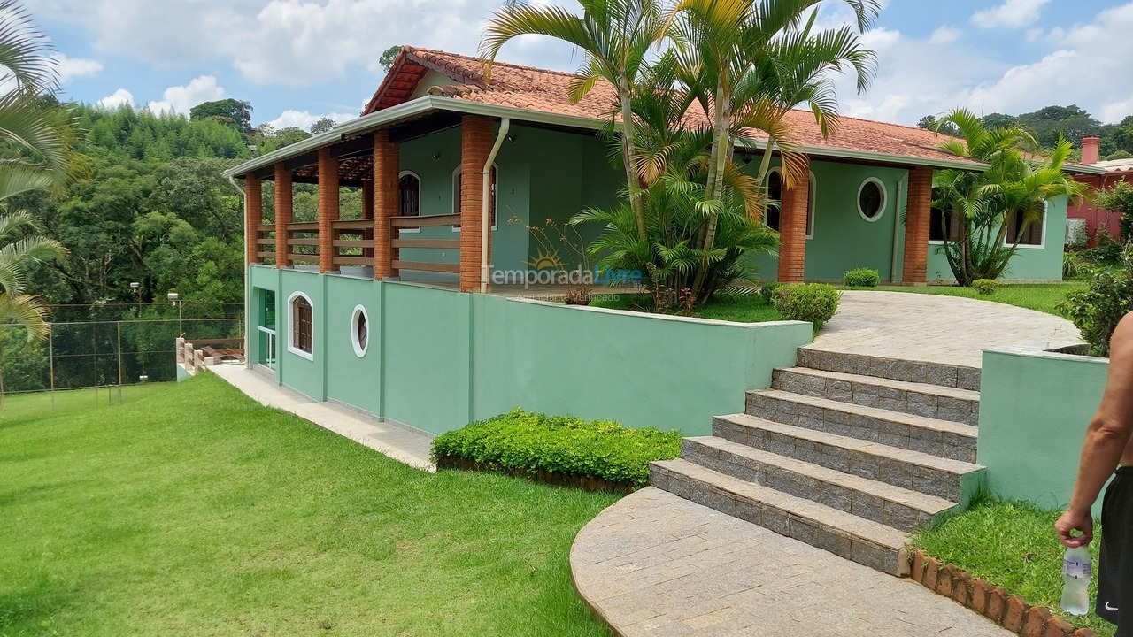 Granja para alquiler de vacaciones em Mairinque (Condomínio Porta do Sol)