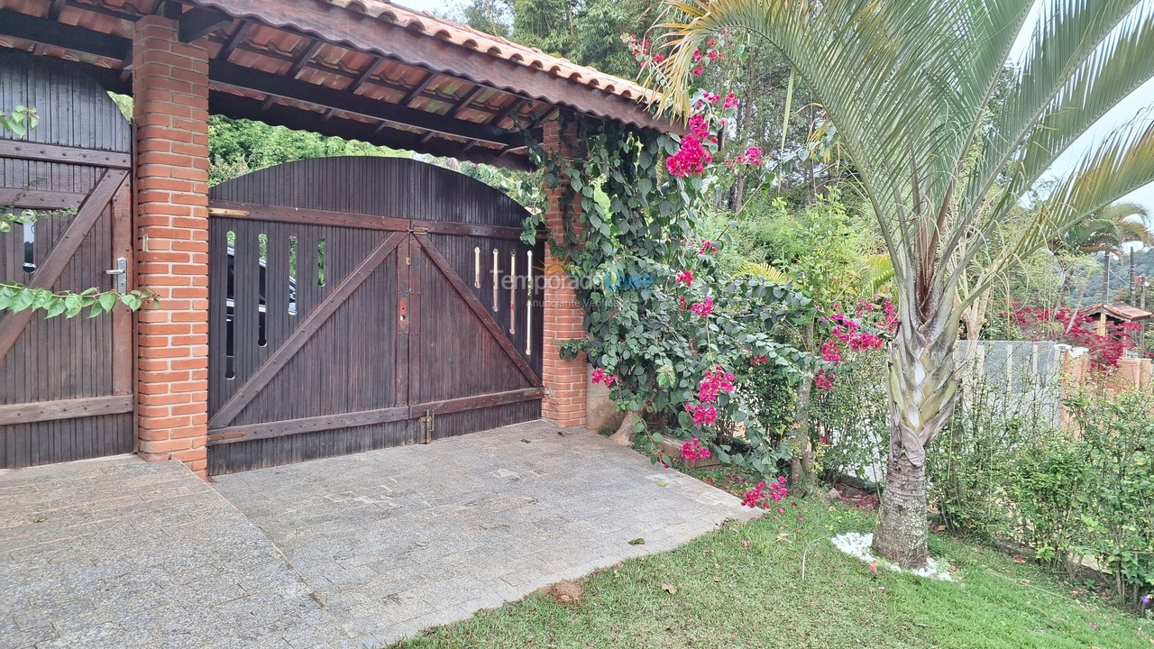 Granja para alquiler de vacaciones em Mairinque (Condomínio Porta do Sol)