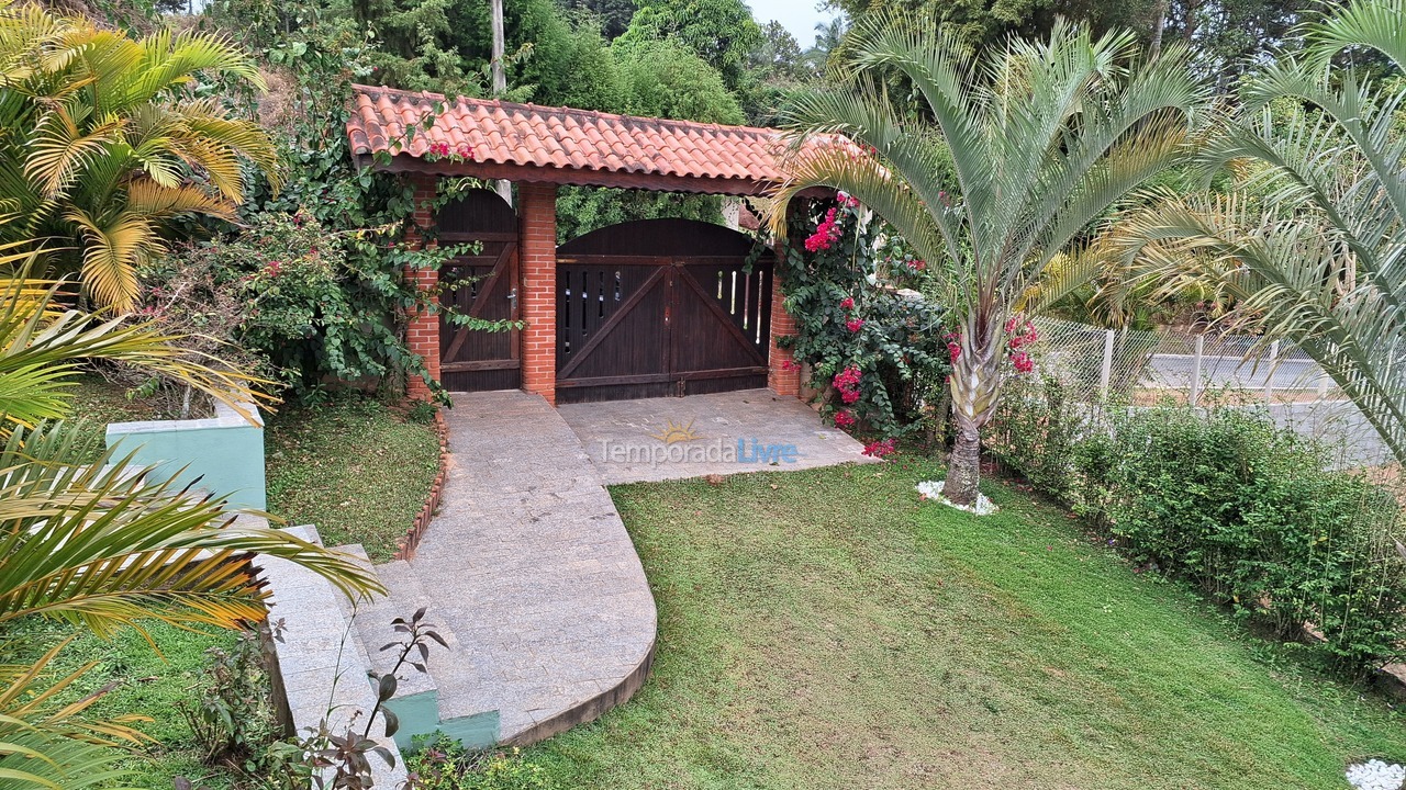 Granja para alquiler de vacaciones em Mairinque (Condomínio Porta do Sol)