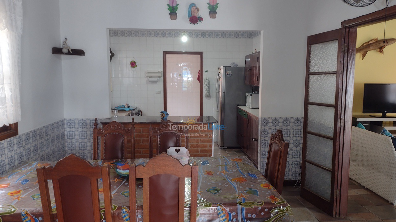 Casa para aluguel de temporada em Peruíbe (Ribamar)