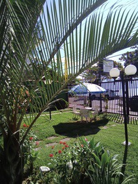 Apartamento em condomínio vista para o mar e piscina em Ubatuba