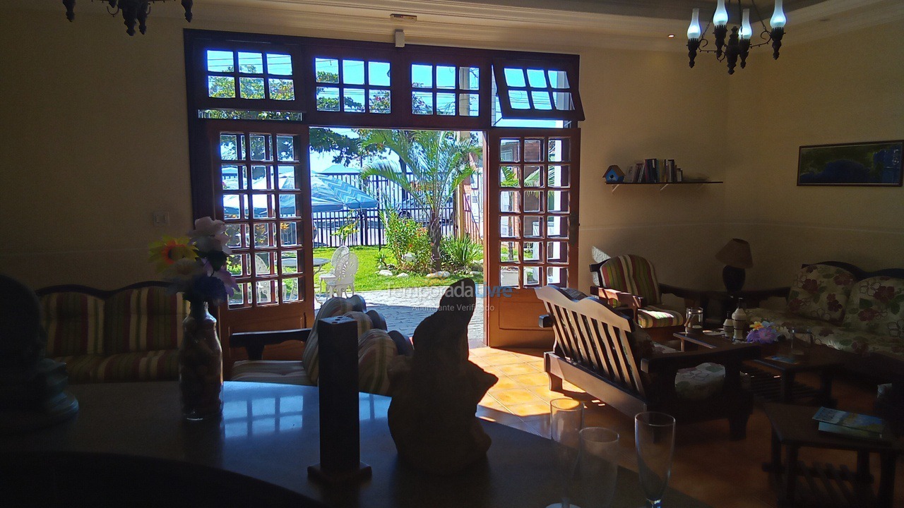 Apartamento para aluguel de temporada em Ubatuba (Itaguá)